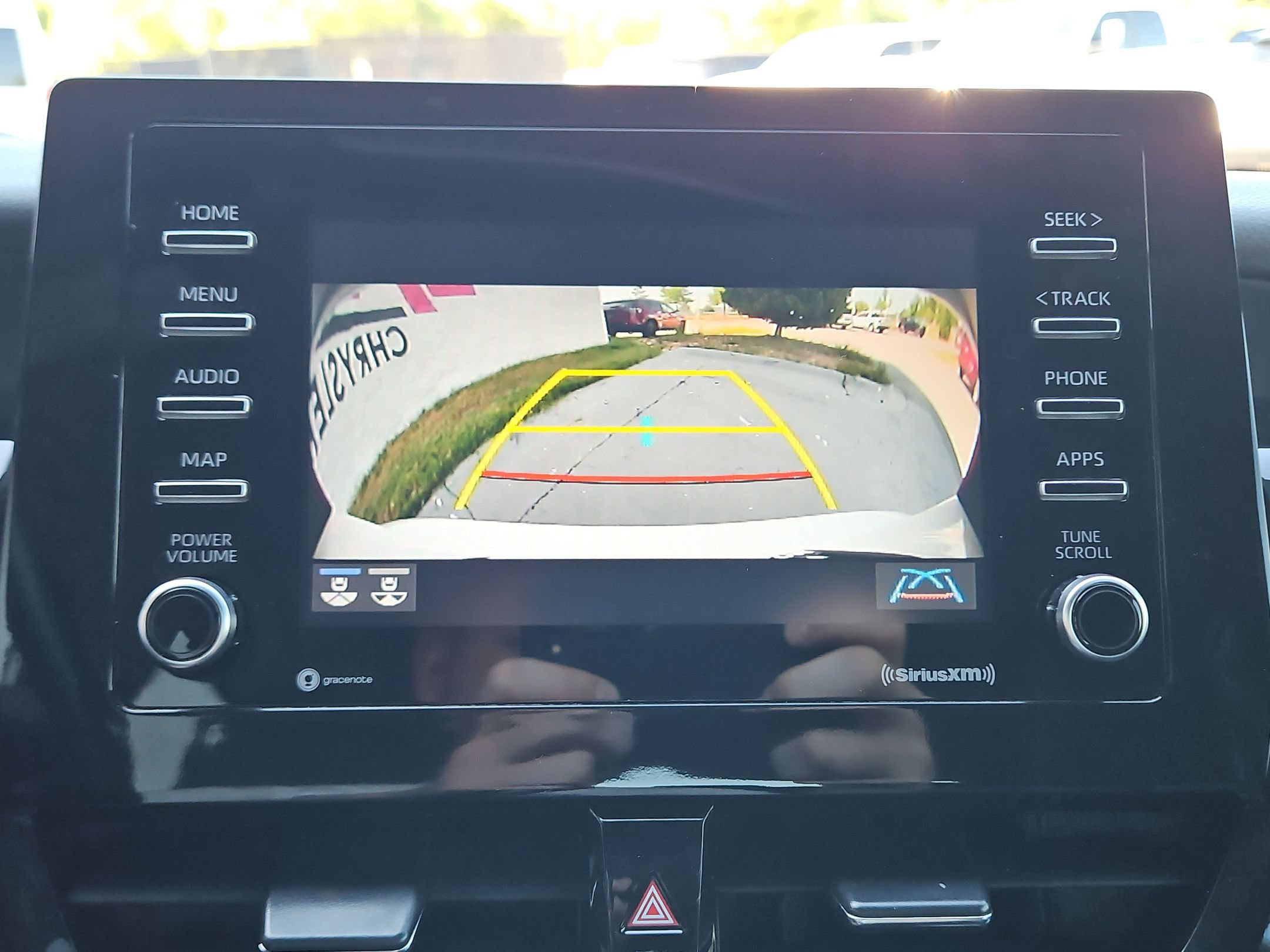 Used 2023 Toyota Camry SE w/ Convenience Package FWD image 32