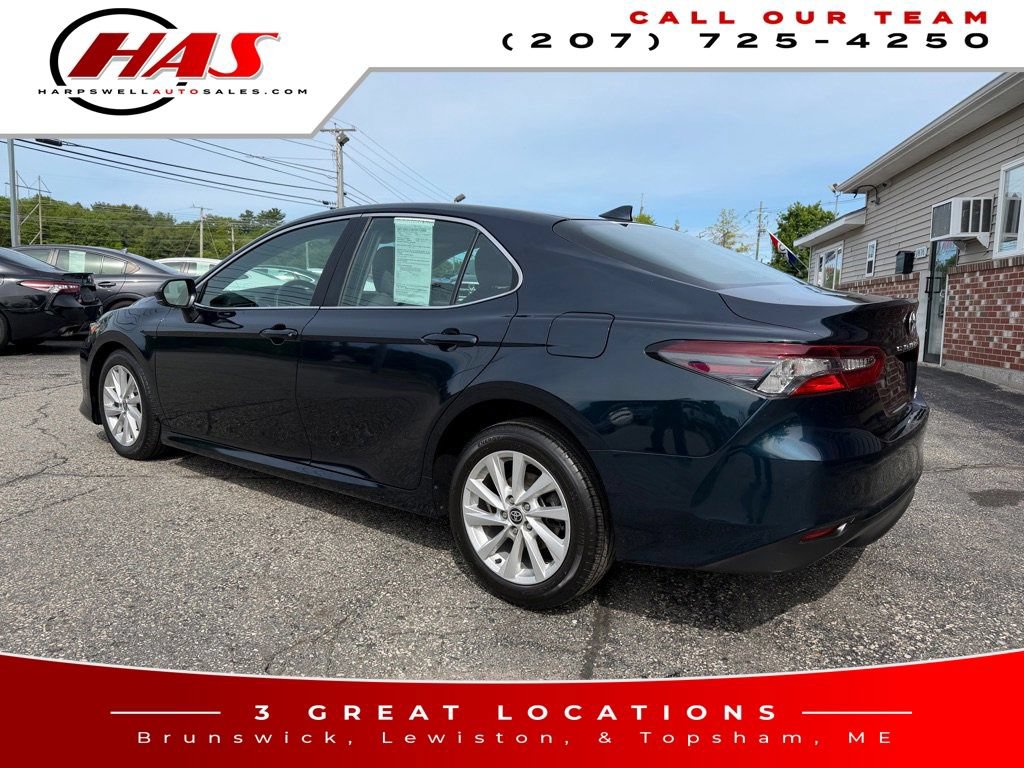 Used 2021 Toyota Camry LE w/ Carpet Mat Package (TMS) AWD/4WD image 4