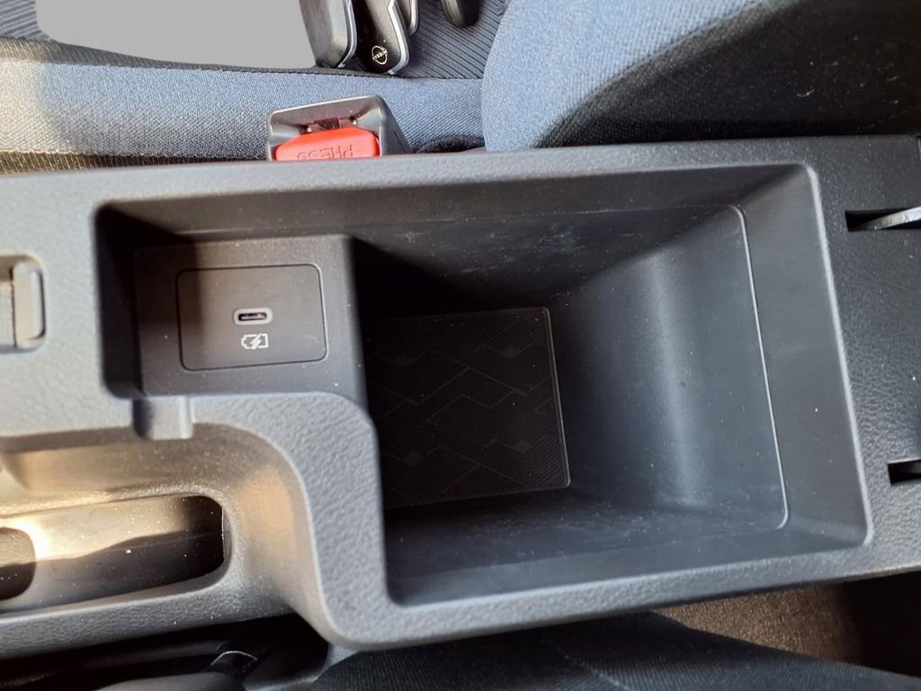 Certified 2025 Nissan Versa SV w/ Trunk Package FWD image 13