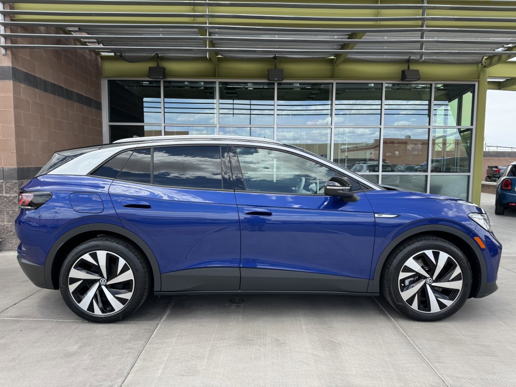 Used 2021 Volkswagen ID.4 1st Edition image 9