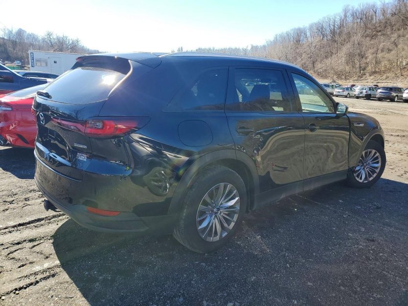 Used 2024 MAZDA CX-90 Plug-In Hybrid w/ Preferred image 4