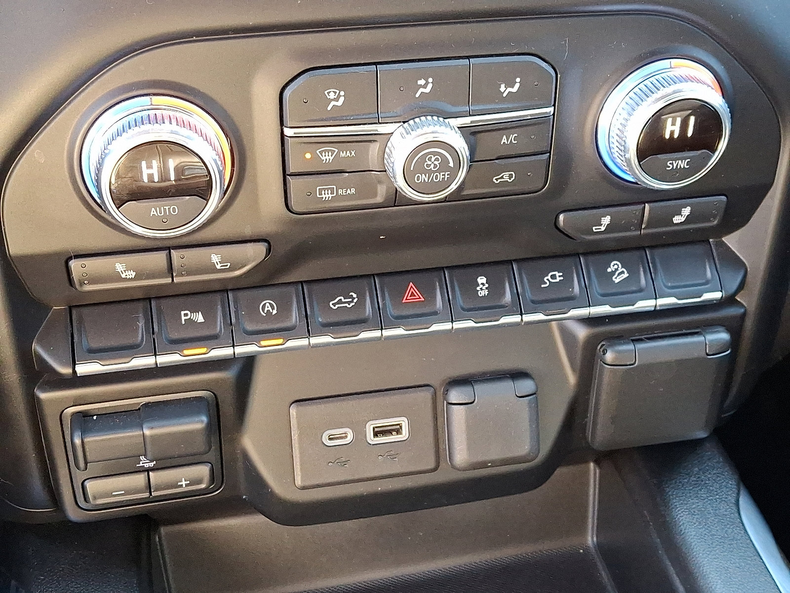 Used 2021 GMC Sierra 1500 Elevation image 16