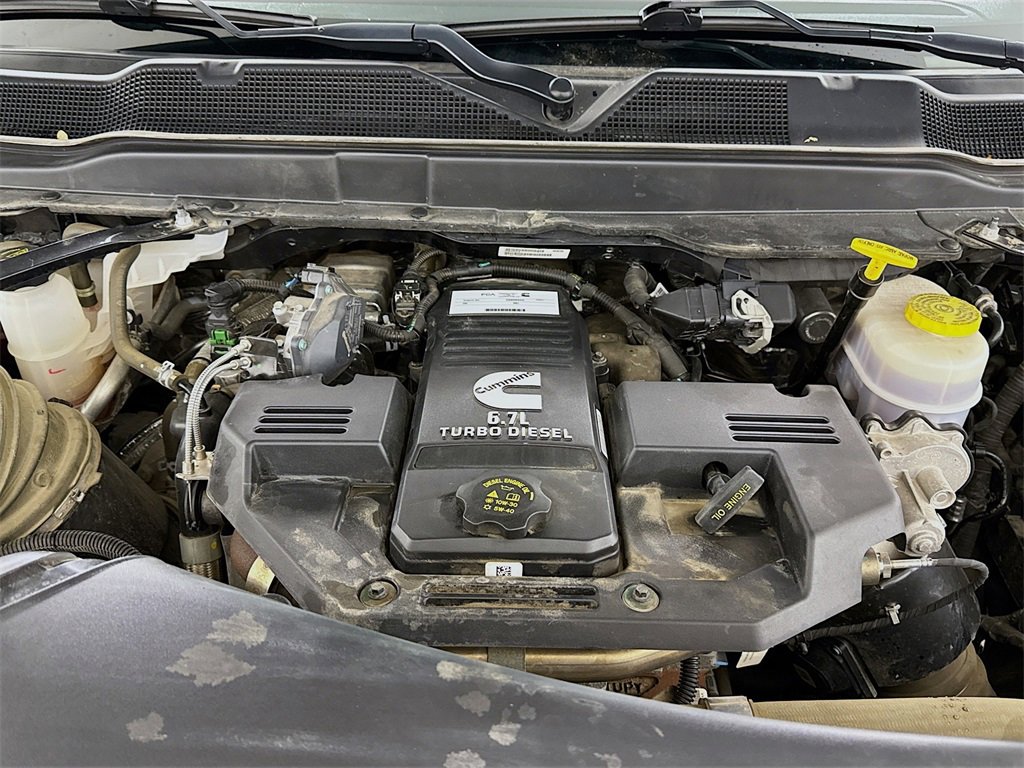 Used 2023 RAM 3500 Limited image 31