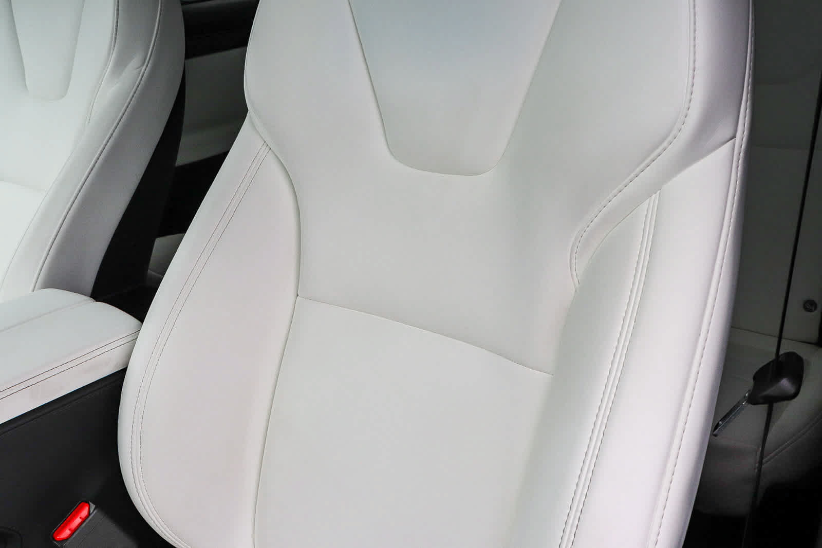 Used 2020 Tesla Model X Long Range AWD/4WD image 23