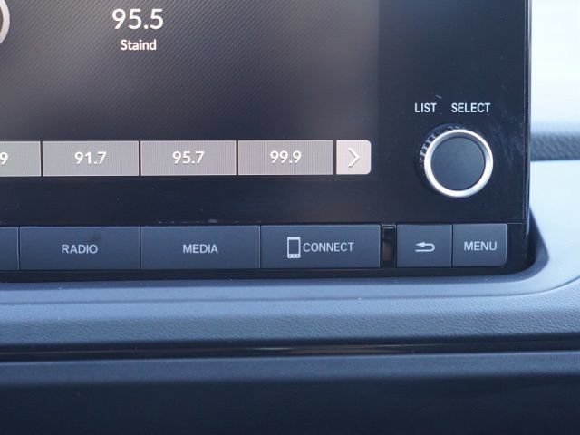 Used 2025 Honda Accord SE image 25