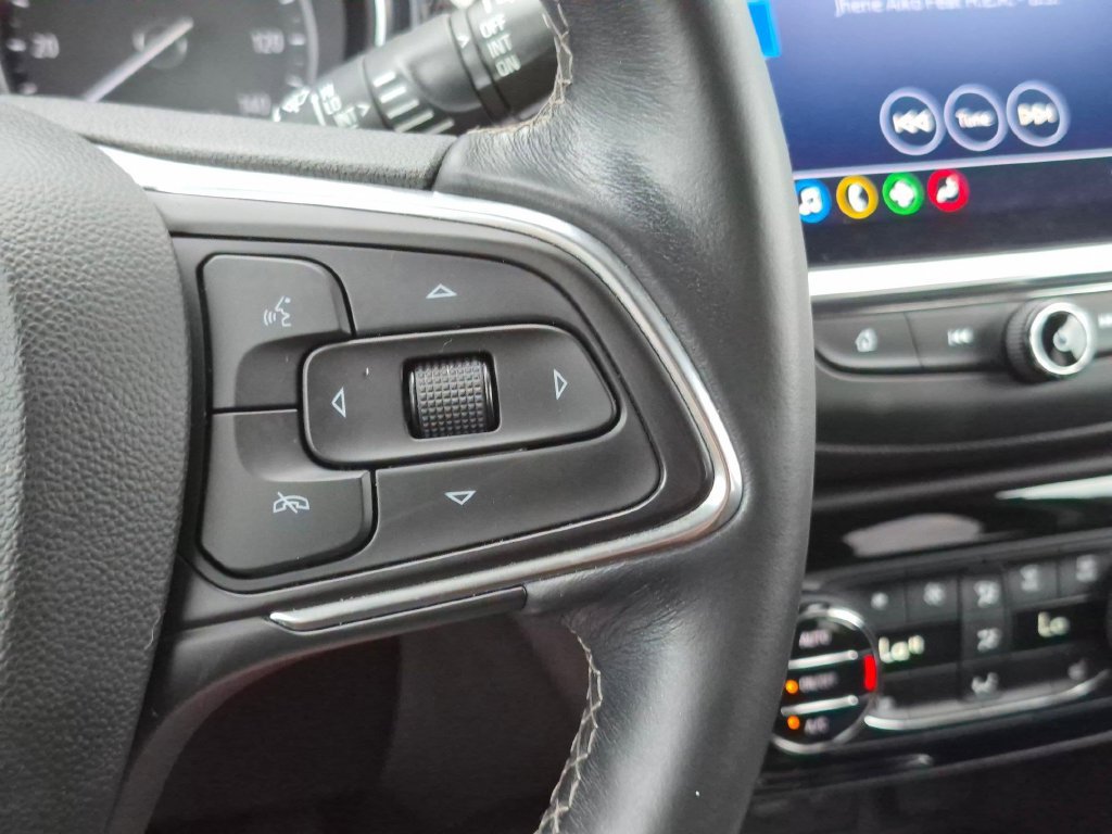 Used 2020 Buick Encore GX Select FWD image 14