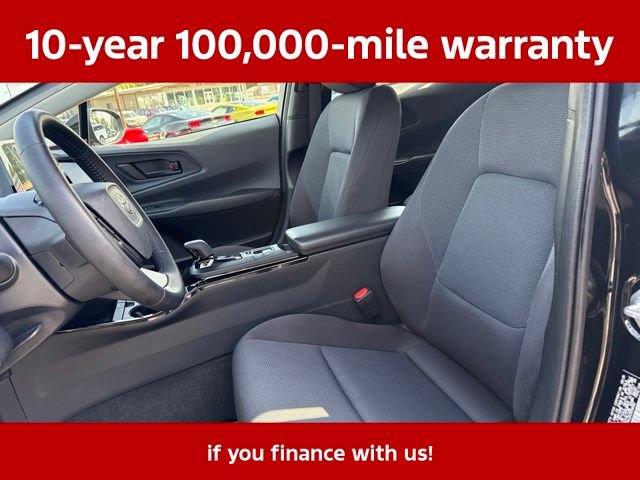 Used 2025 Toyota Prius LE FWD image 24
