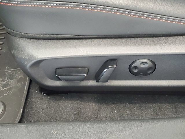 New 2026 Nissan Sentra SR w/ SR Premium Package FWD image 7