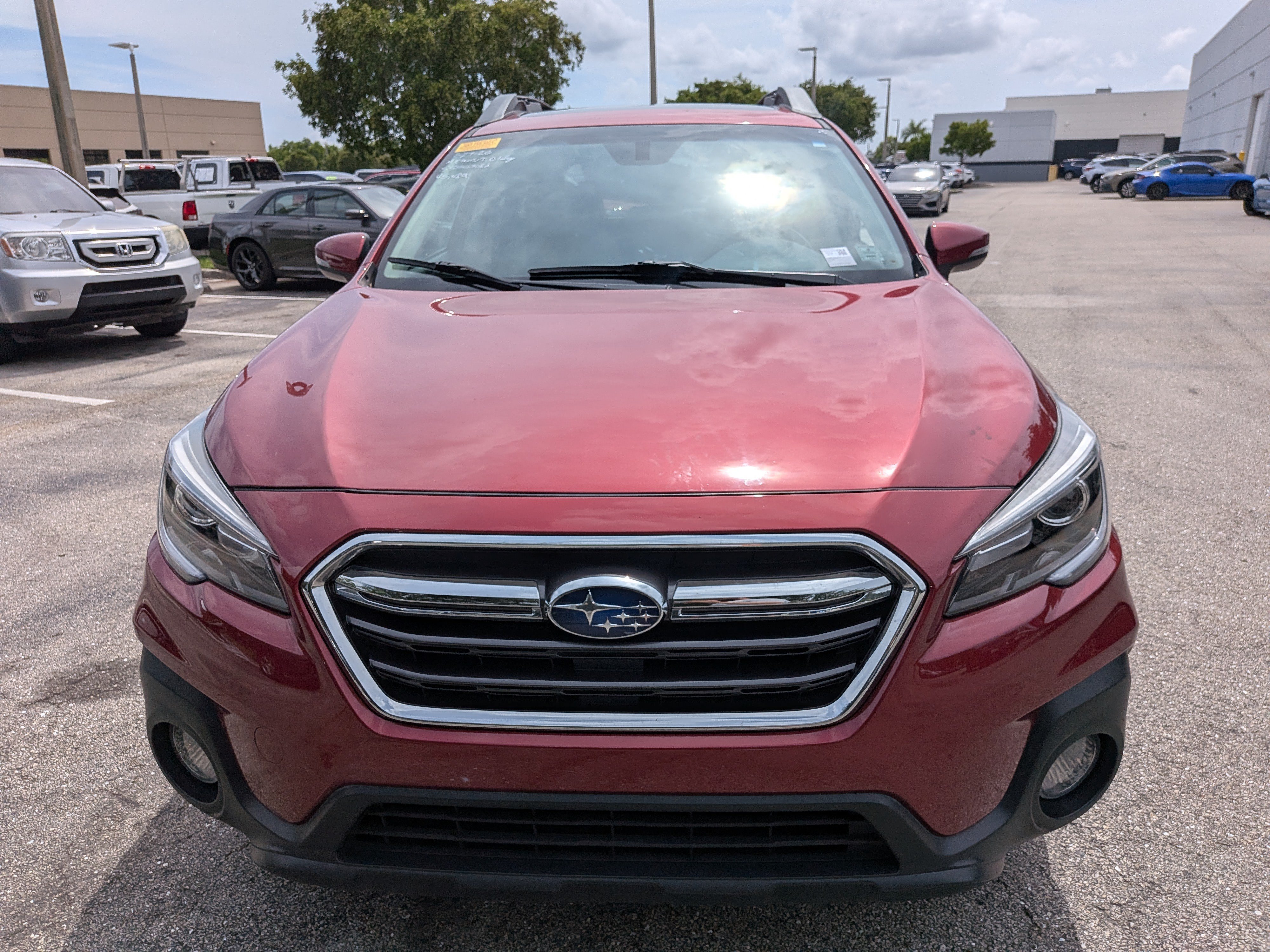 Used 2018 Subaru Outback 2.5i Limited AWD/4WD image 9
