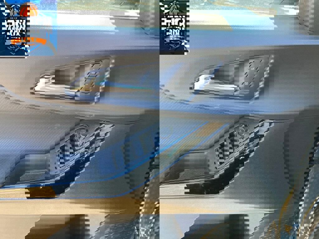 New 2026 Chevrolet Equinox LT image 20