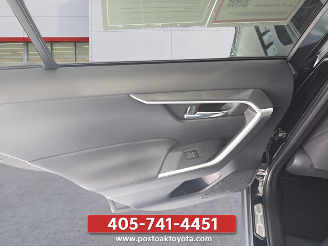 Used 2023 Toyota RAV4 SE AWD/4WD image 21