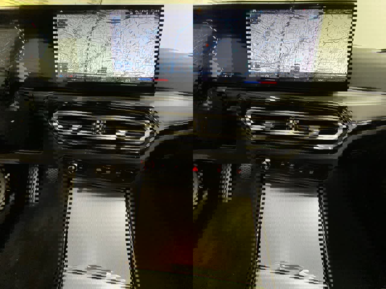 Used 2023 BMW 230i xDrive Coupe w/ Premium Package image 24