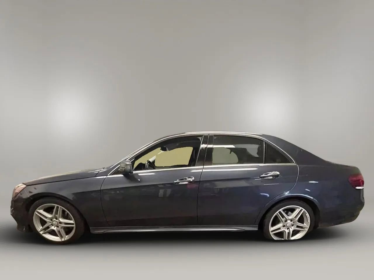 Used 2014 Mercedes-Benz E 350 Sedan image 2