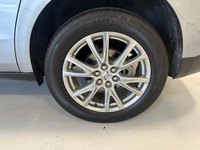 Used 2024 Buick Enclave Essence w/ Experience Buick Package AWD/4WD image 39