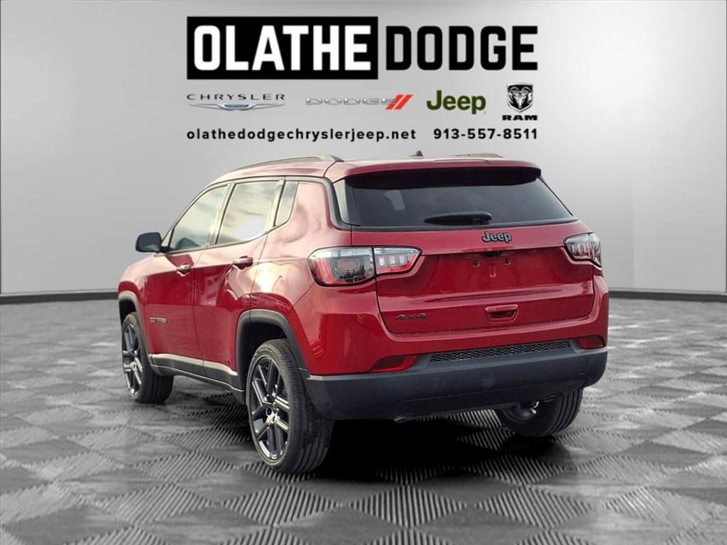 New 2026 Jeep Compass Latitude image 3