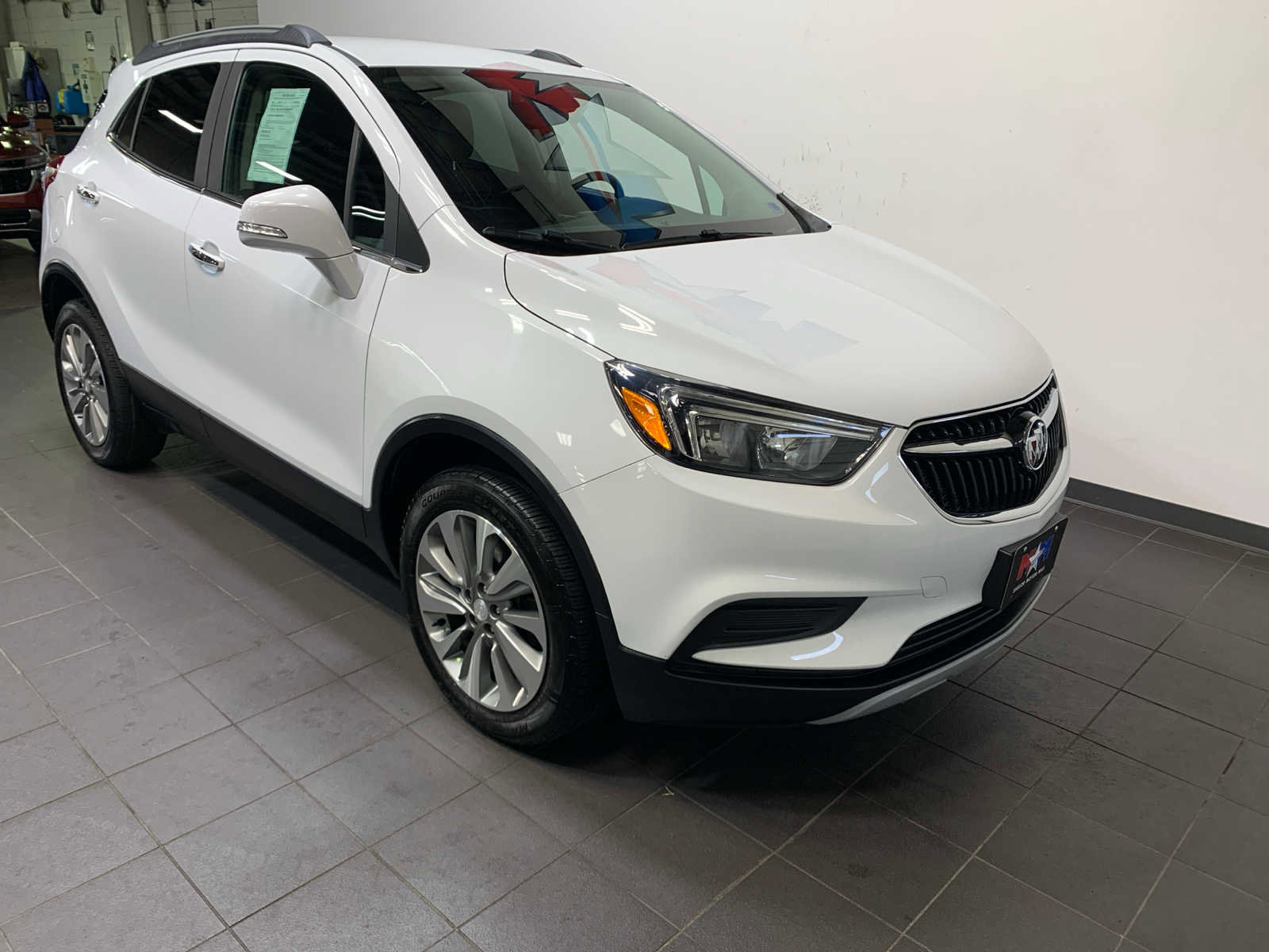 Used 2017 Buick Encore Preferred image 2