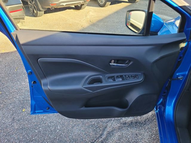Used 2024 Nissan Versa SV FWD image 10