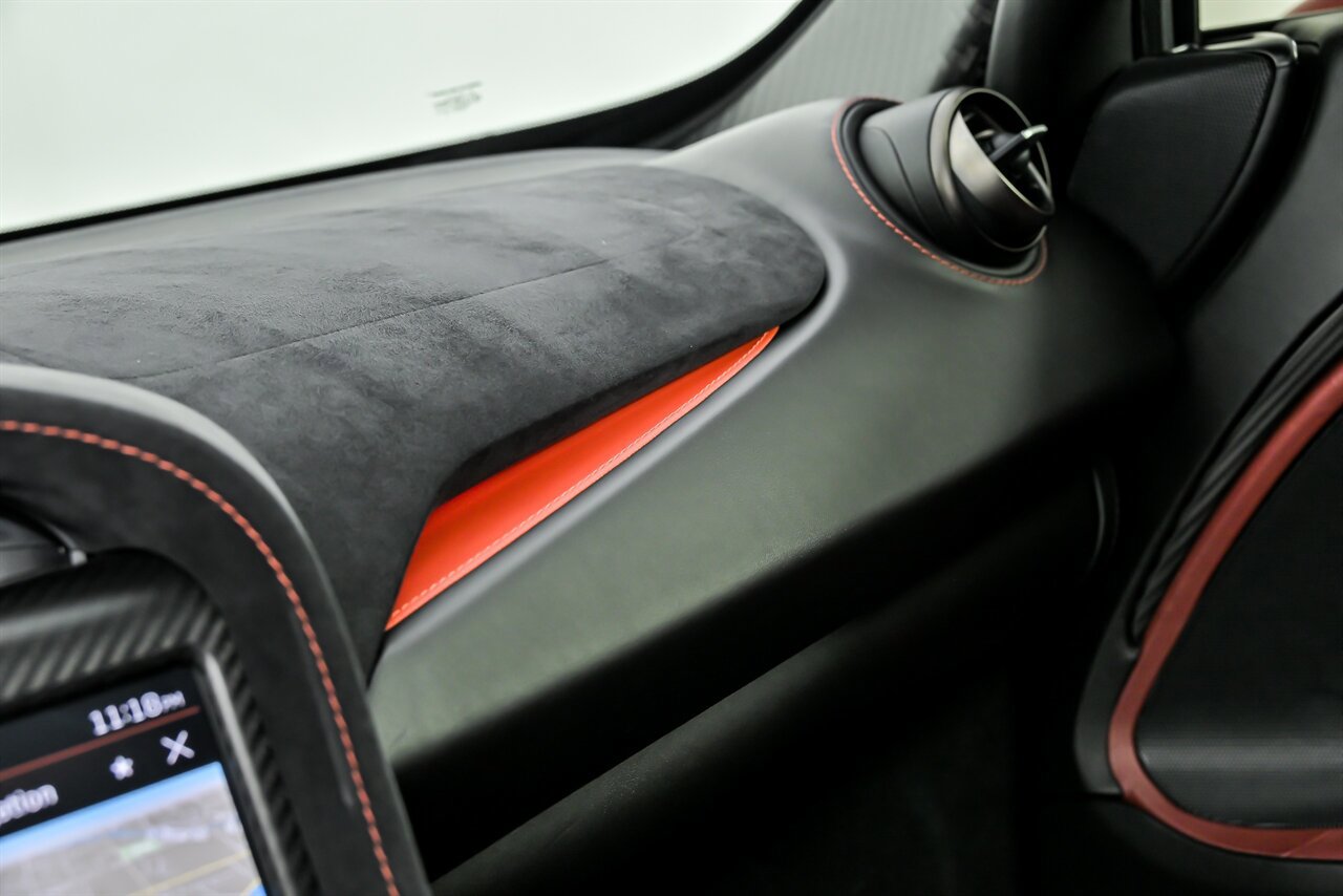 Used 2018 McLaren 720S image 42