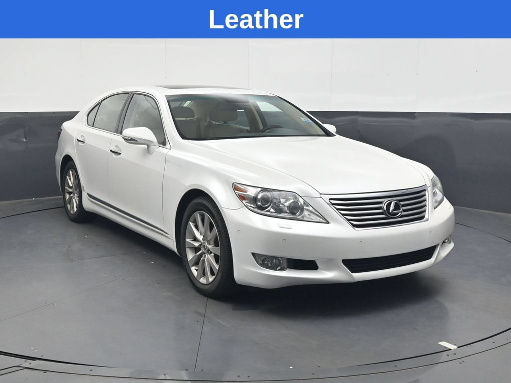 Used 2011 Lexus LS 460 AWD w/ Comfort Pkg image 2