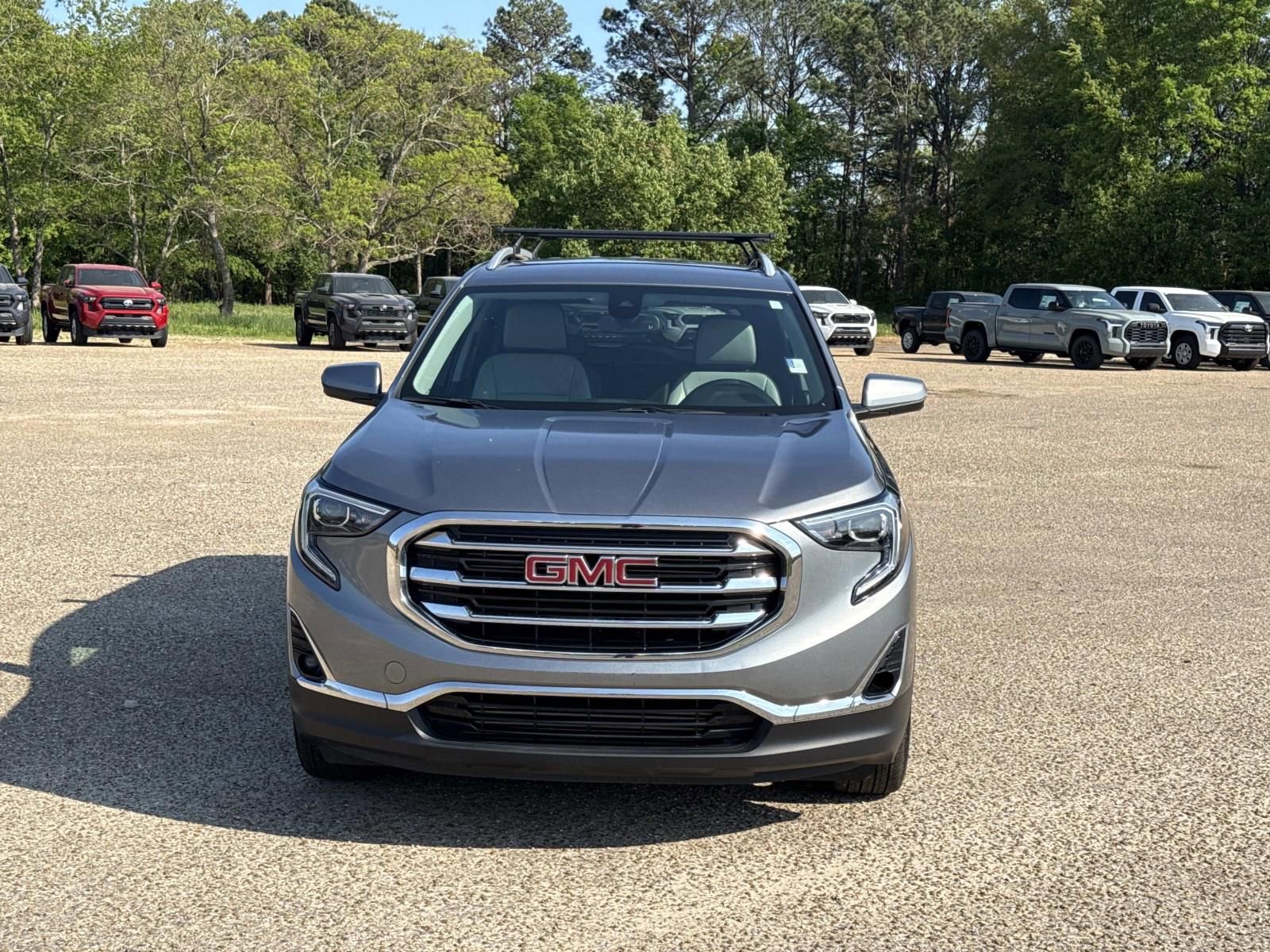 Used 2020 GMC Terrain SLT w/ Preferred Package image 9