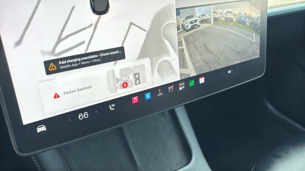 Used 2023 Tesla Model 3 Standard Range RWD image 17