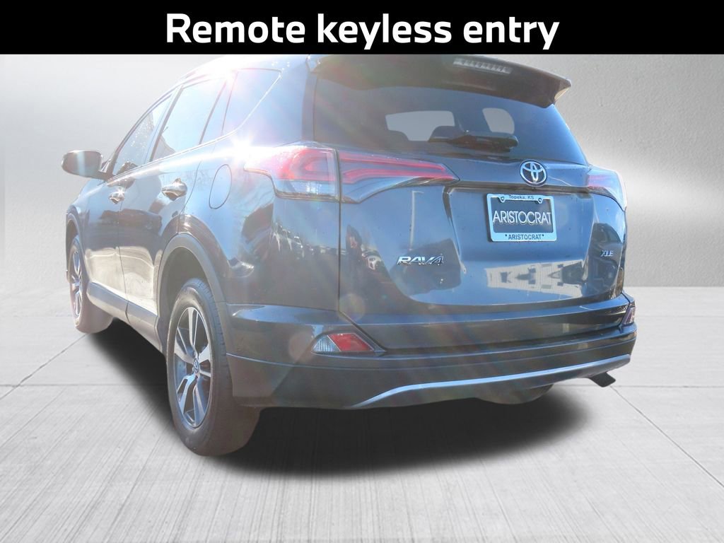 Used 2018 Toyota RAV4 XLE image 6