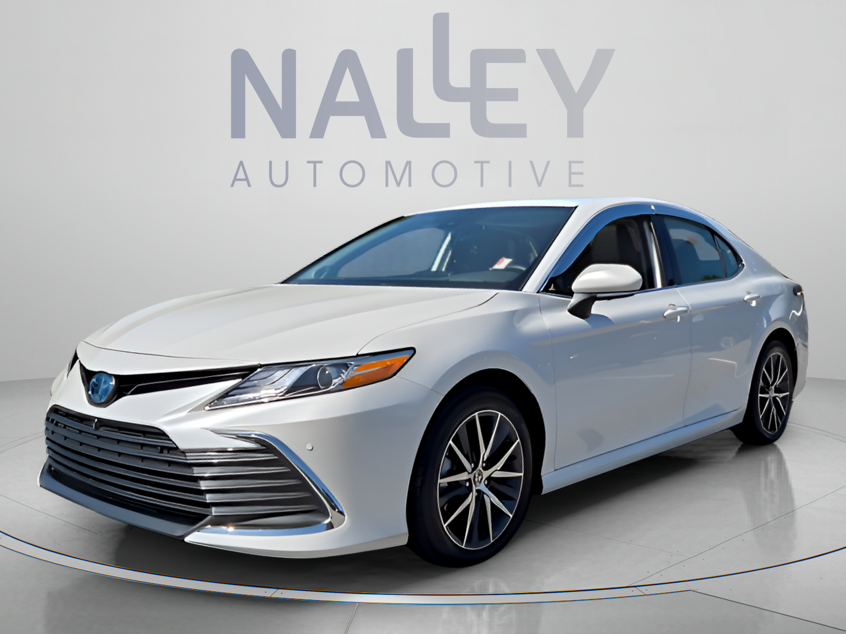 Certified 2024 Toyota Camry XLE w/ Navigation Package FWD image 1