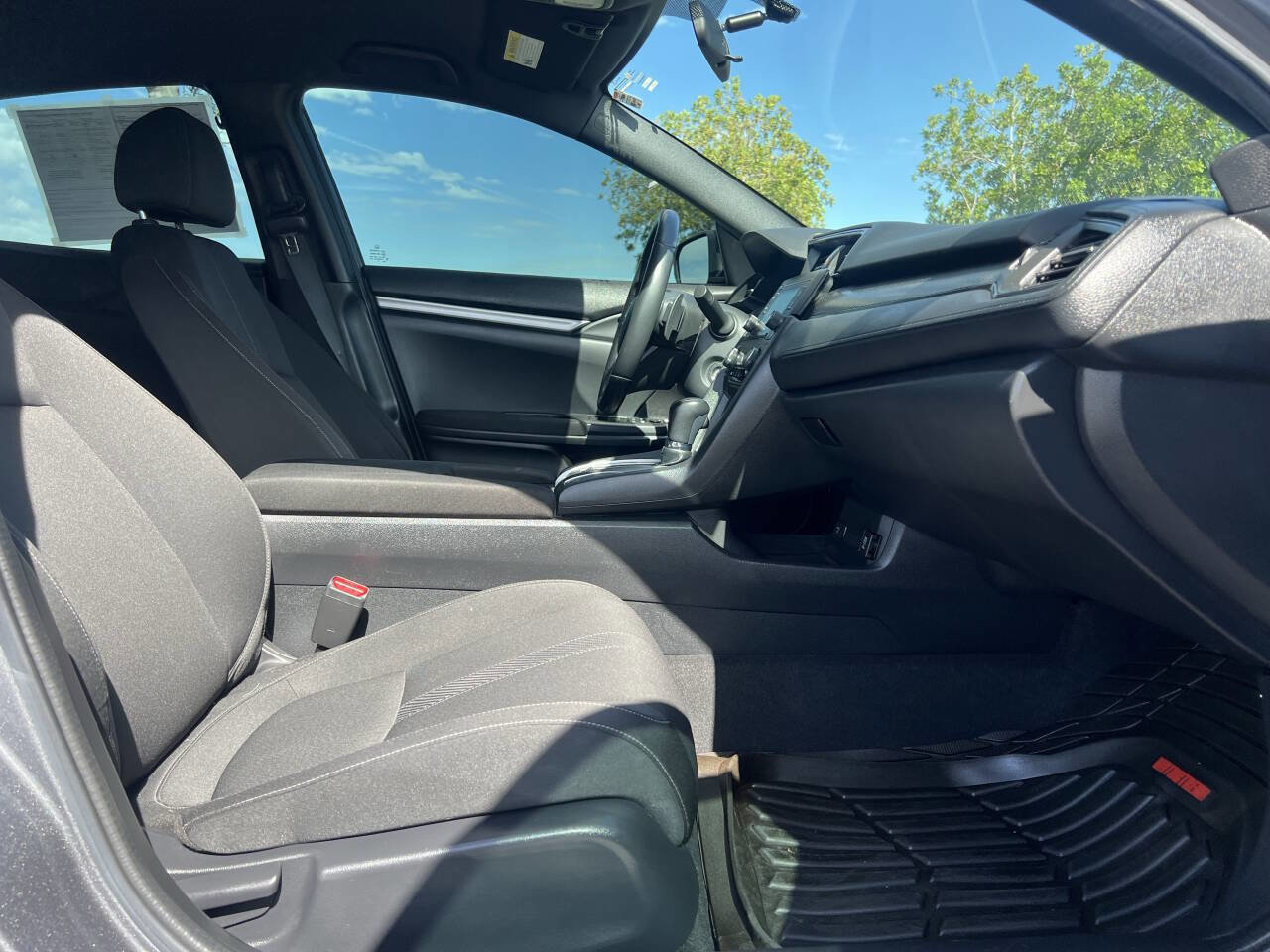 Used 2018 Honda Civic Sport image 19