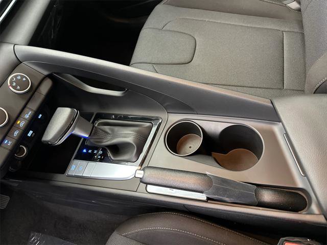 New 2026 Hyundai Elantra SE w/ Cargo Package image 28