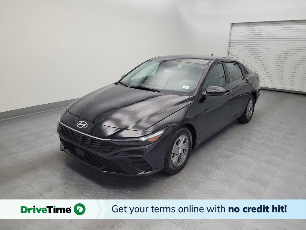 Used 2025 Hyundai Elantra SE FWD image 1