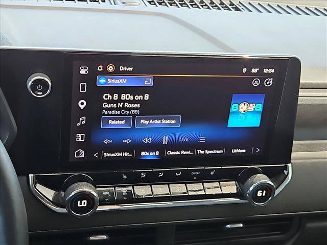 Used 2025 Chevrolet Colorado Trail Boss AWD/4WD image 12