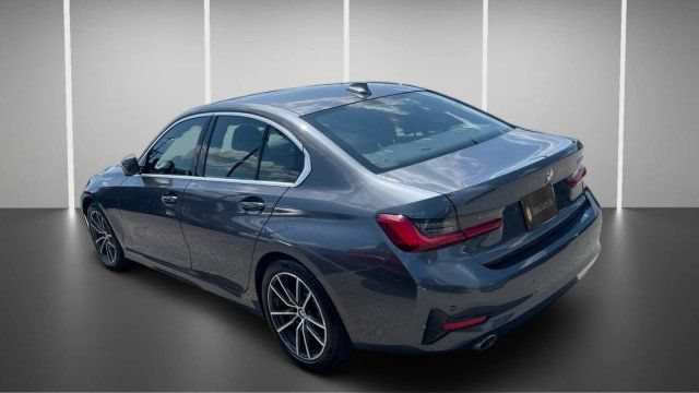 Used 2021 BMW 330i Sedan RWD image 3