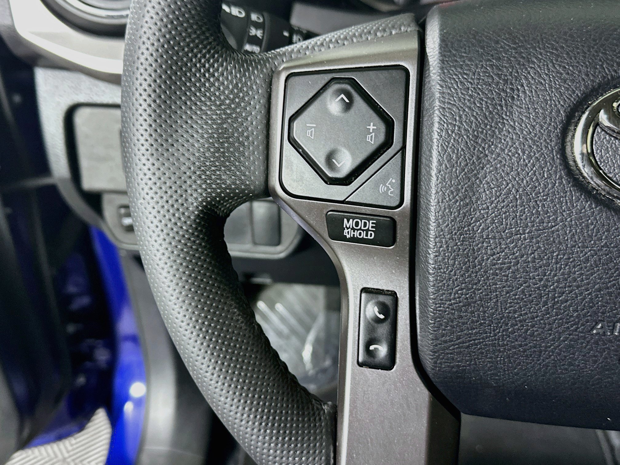 Certified 2023 Toyota Tacoma SR5 w/ Technology Package RWD image 16