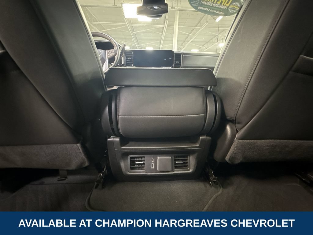 Used 2025 GMC Sierra 1500 SLT AWD/4WD image 29