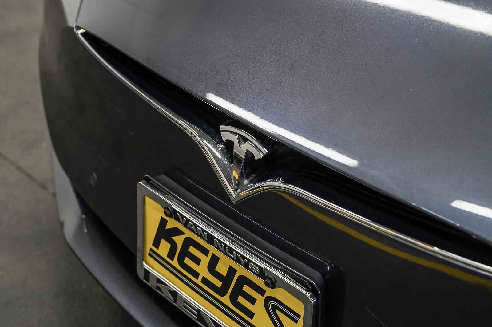 Used 2019 Tesla Model S 100D AWD/4WD image 8