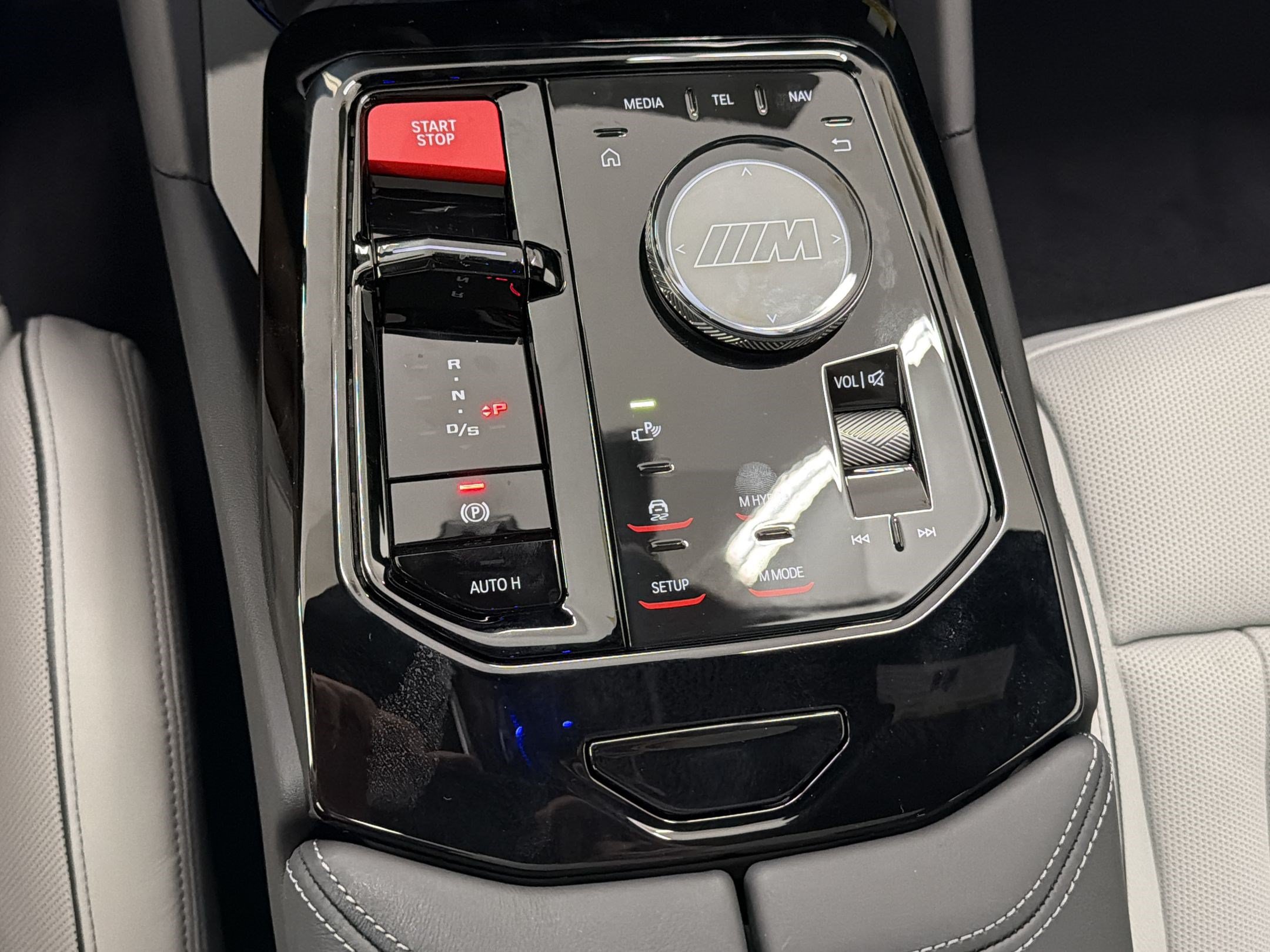 New 2027 BMW M5 Touring w/ M Driver's Package AWD/4WD image 19