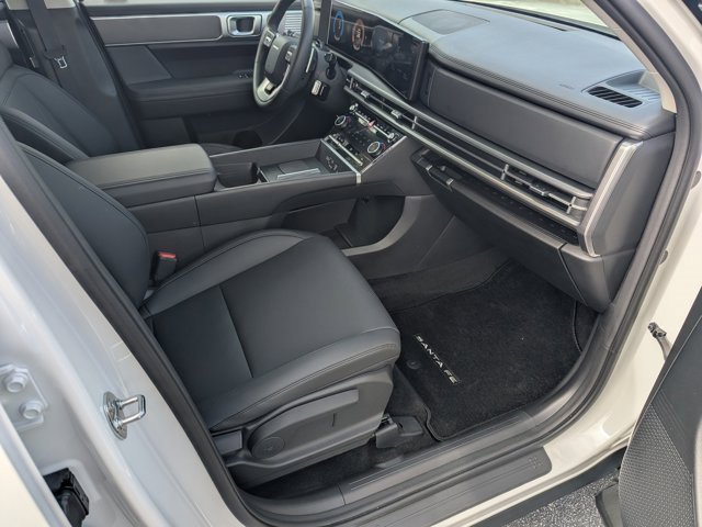 Used 2024 Hyundai Santa Fe SEL image 12