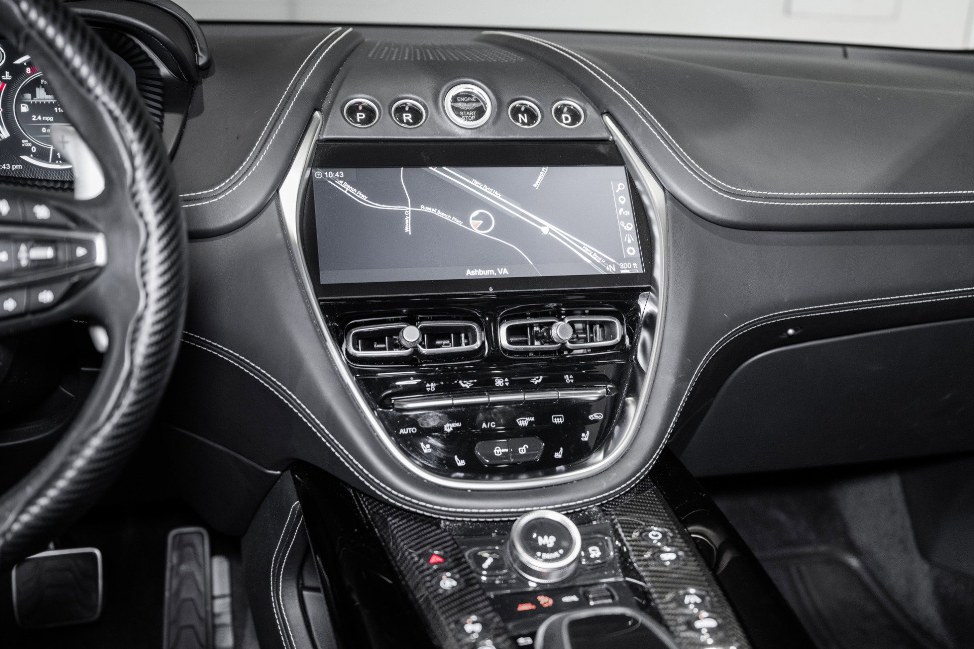 Used 2023 Aston Martin DBX 707 image 28