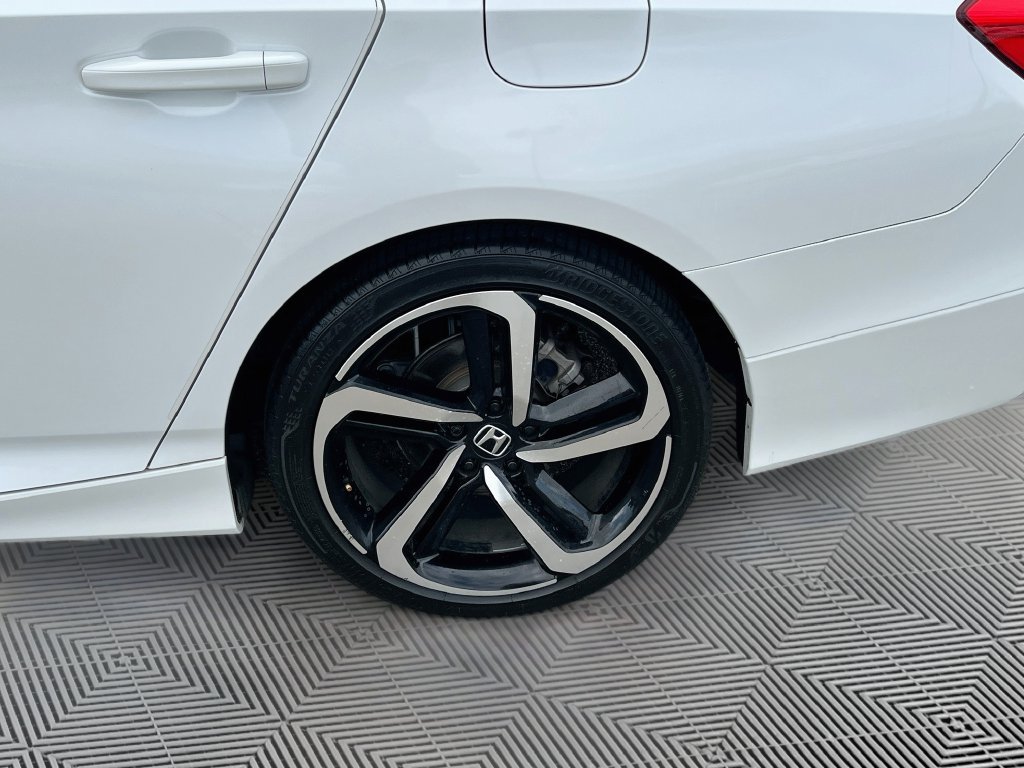 Used 2021 Honda Accord Sport image 27