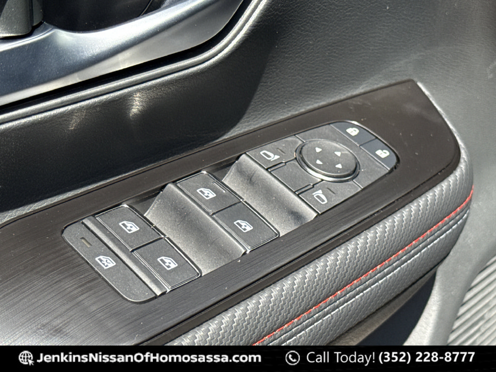 New 2026 Nissan Kicks SR FWD image 26