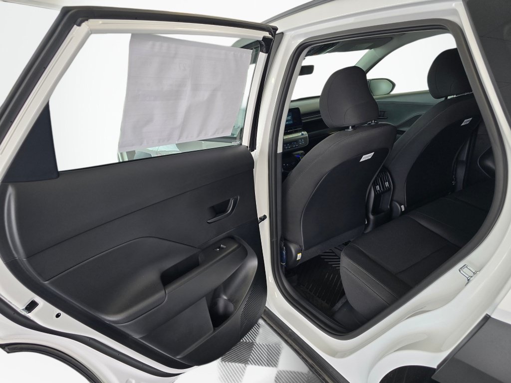New 2026 Hyundai Kona SEL Sport AWD/4WD image 31