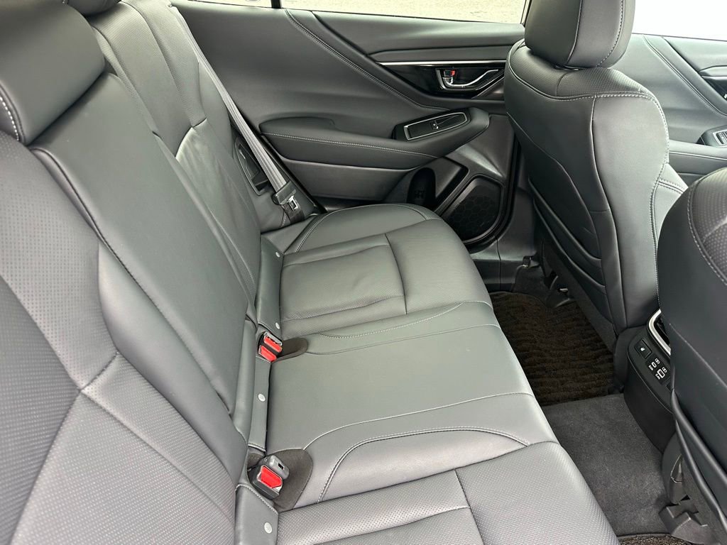 Used 2023 Subaru Outback Limited image 19