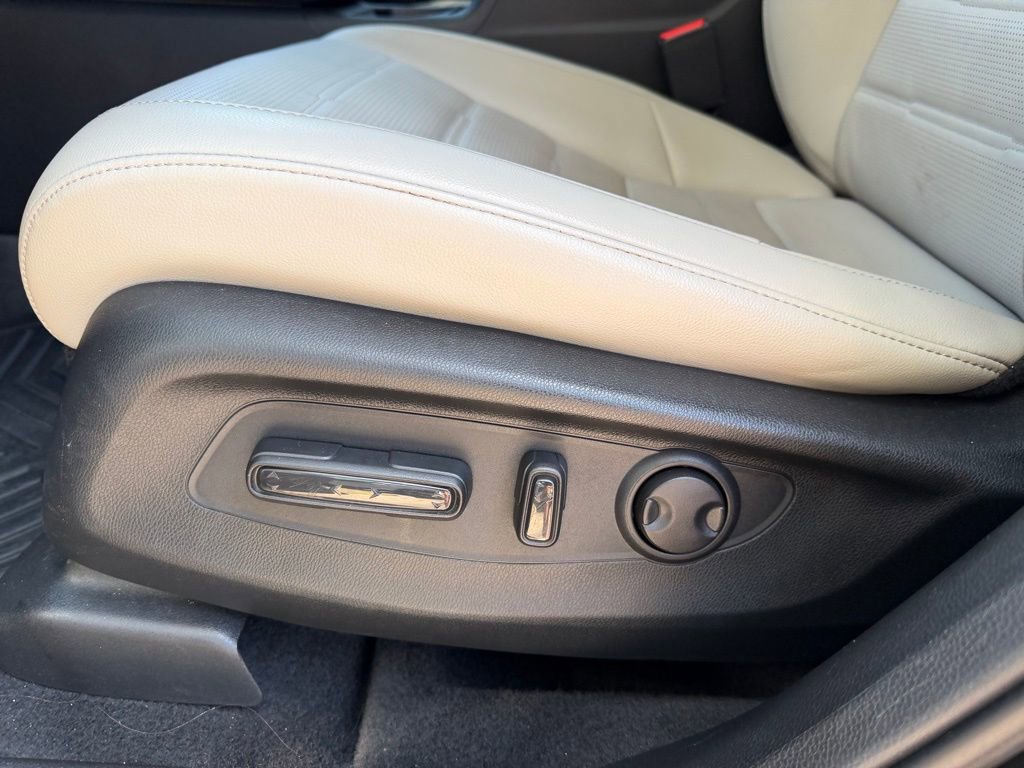 Used 2024 Honda CR-V EX-L image 18