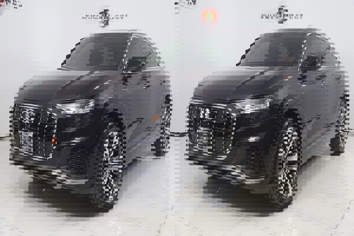 Used 2021 Audi Q8 Prestige w/ Prestige Package image 5