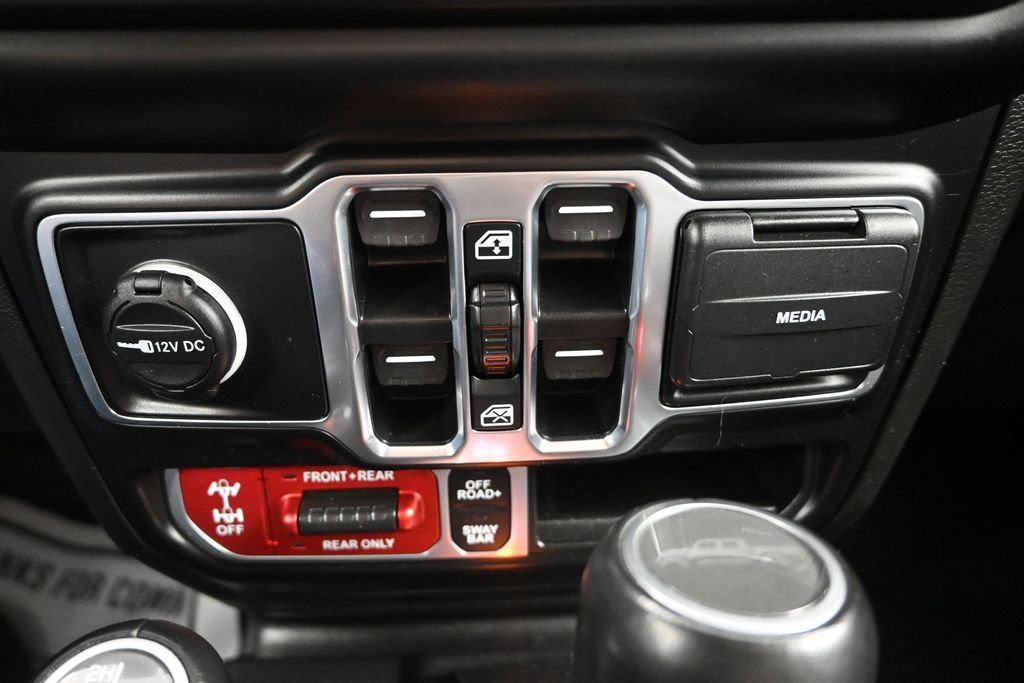 Used 2022 Jeep Gladiator Rubicon w/ LED Lighting Group AWD/4WD image 20