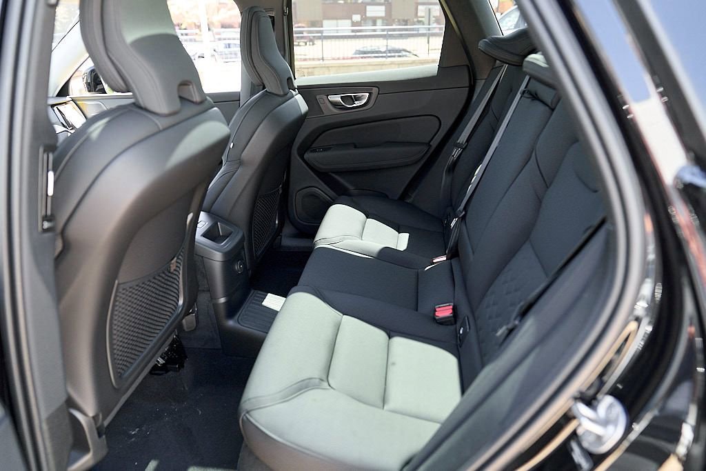 New 2026 Volvo XC60 T8 Plus w/ Climate Package AWD/4WD image 21