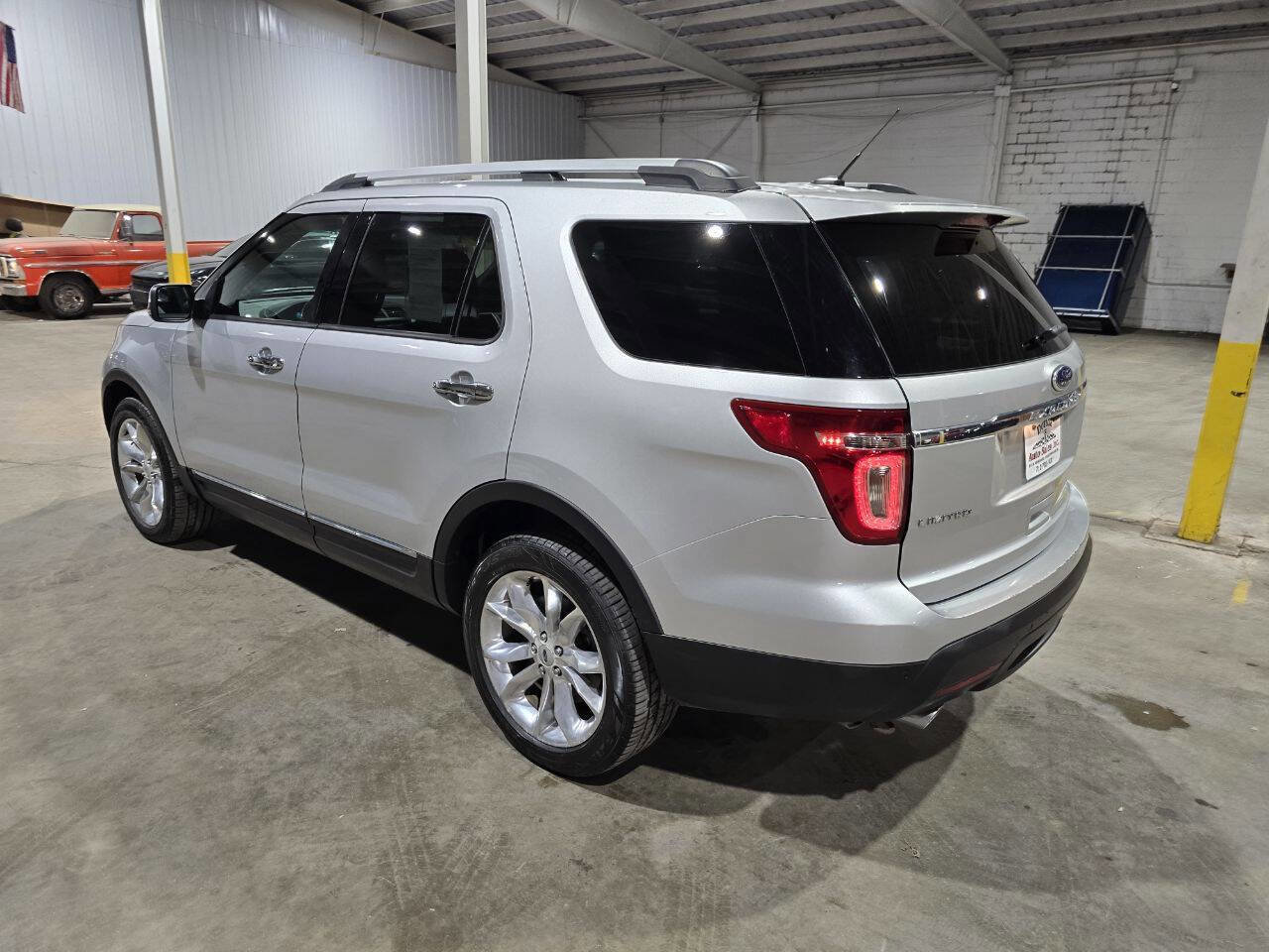 Used 2014 Ford Explorer Limited w/ Equipment Group 301A image 12