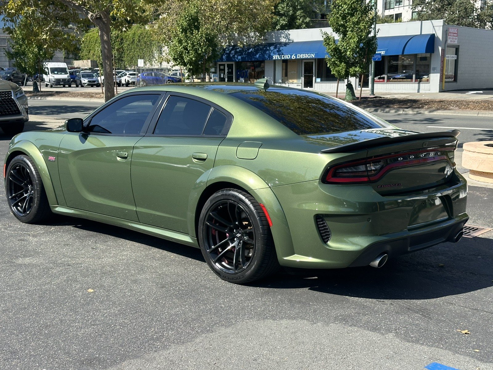 Used 2020 Dodge Charger Scat Pack RWD image 12