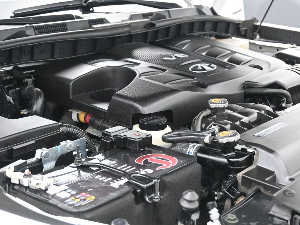 Used 2022 INFINITI QX80 Sensory w/ All-Season Package image 32