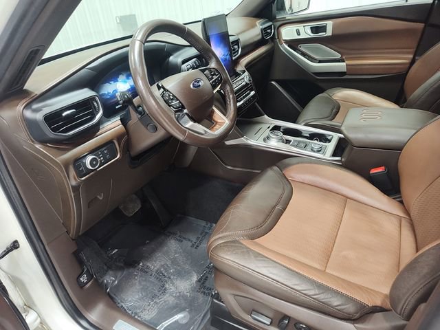 Used 2022 Ford Explorer King Ranch w/ Premium Technology Package AWD/4WD image 11